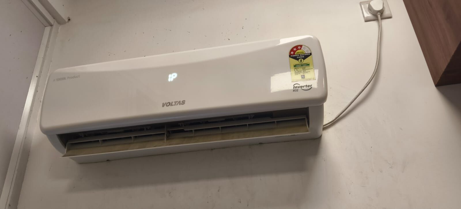 Split AC installation work by Antelope Infra & Technology